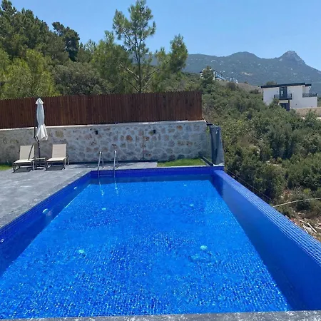 Isik Villa *